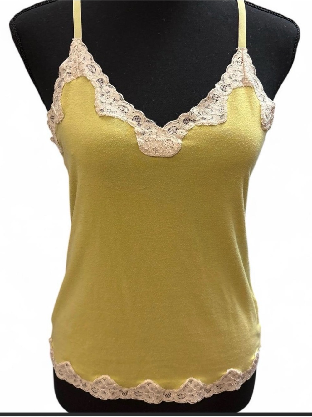 Banana Republic Lace-Trim green camisole. Size small